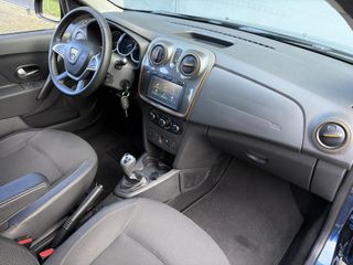 Voertuigafbeelding 33