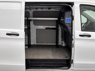 Voertuigafbeelding 17