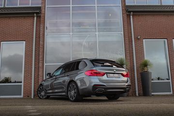 Voertuigafbeelding 3