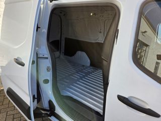 Voertuigafbeelding 10