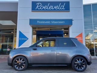 Voertuigafbeelding 3