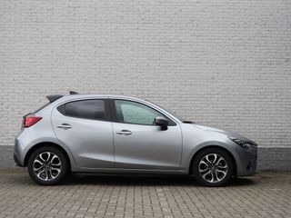 Voertuigafbeelding 5