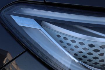 Voertuigafbeelding 8