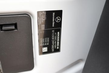 Voertuigafbeelding 38