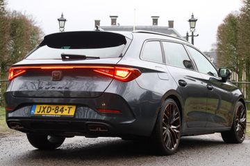 Voertuigafbeelding 2