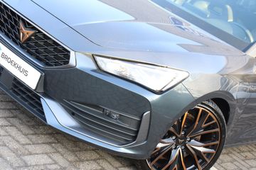 Voertuigafbeelding 36