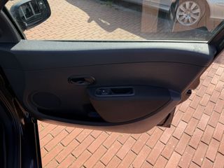 Voertuigafbeelding 51