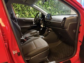 Voertuigafbeelding 7