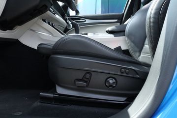 Voertuigafbeelding 35