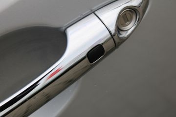 Voertuigafbeelding 6