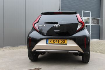 Voertuigafbeelding 5