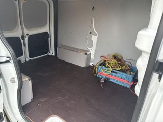 Voertuigafbeelding 17