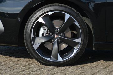 Voertuigafbeelding 9