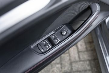 Voertuigafbeelding 30