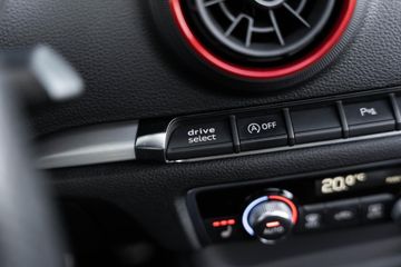 Voertuigafbeelding 31