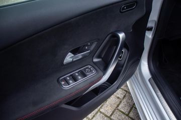 Voertuigafbeelding 25