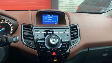 Voertuigafbeelding 5