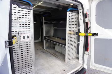 Voertuigafbeelding 8