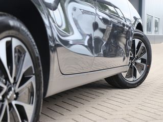 Voertuigafbeelding 6