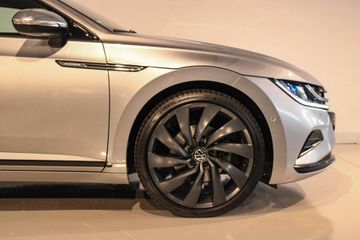 Voertuigafbeelding 18