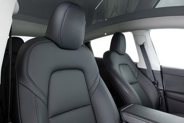 Voertuigafbeelding 3