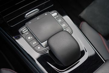 Voertuigafbeelding 35