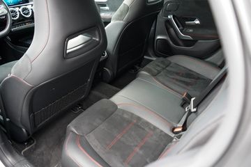 Voertuigafbeelding 36