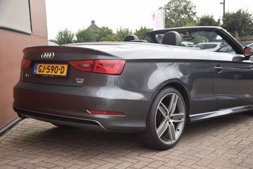 Voertuigafbeelding 3