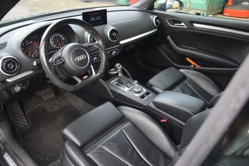 Voertuigafbeelding 9