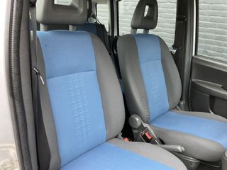 Voertuigafbeelding 14