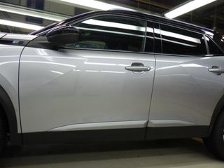 Voertuigafbeelding 12