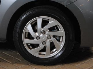 Voertuigafbeelding 3