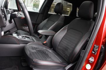 Voertuigafbeelding 6