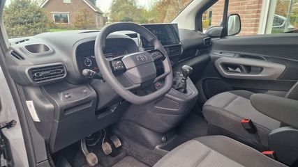 Voertuigafbeelding 8