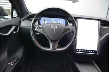 Voertuigafbeelding 13