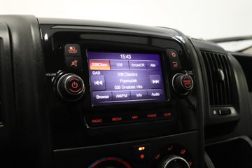 Voertuigafbeelding 7