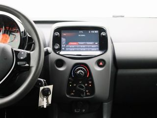 Voertuigafbeelding 8