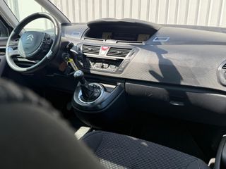 Voertuigafbeelding 14