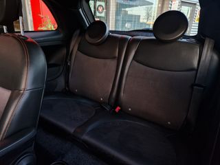 Voertuigafbeelding 9