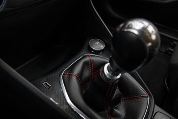 Voertuigafbeelding 26