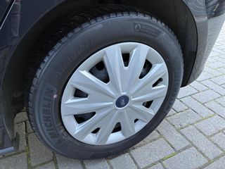 Voertuigafbeelding 35