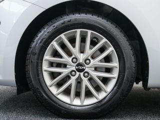 Voertuigafbeelding 6