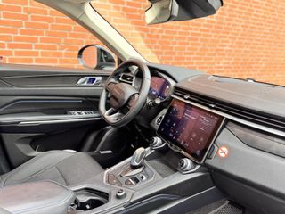 Voertuigafbeelding 6