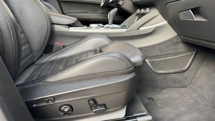 Voertuigafbeelding 14