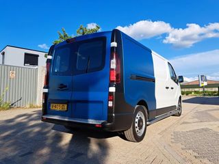 Voertuigafbeelding 11