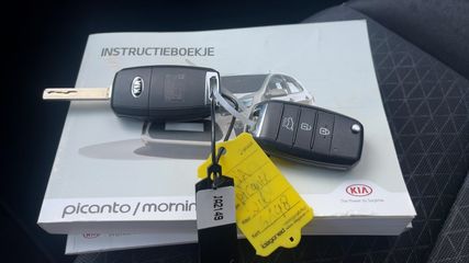 Voertuigafbeelding 3