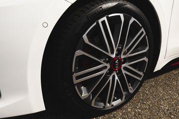 Voertuigafbeelding 13