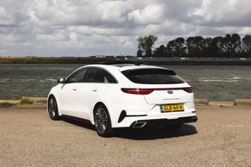 Voertuigafbeelding 6