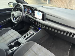 Voertuigafbeelding 32