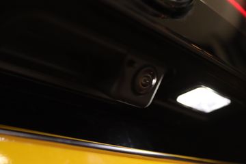 Voertuigafbeelding 13